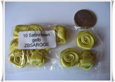 10 Satin Rosen ca 1,7 cm Durchmesser  - goldgelb